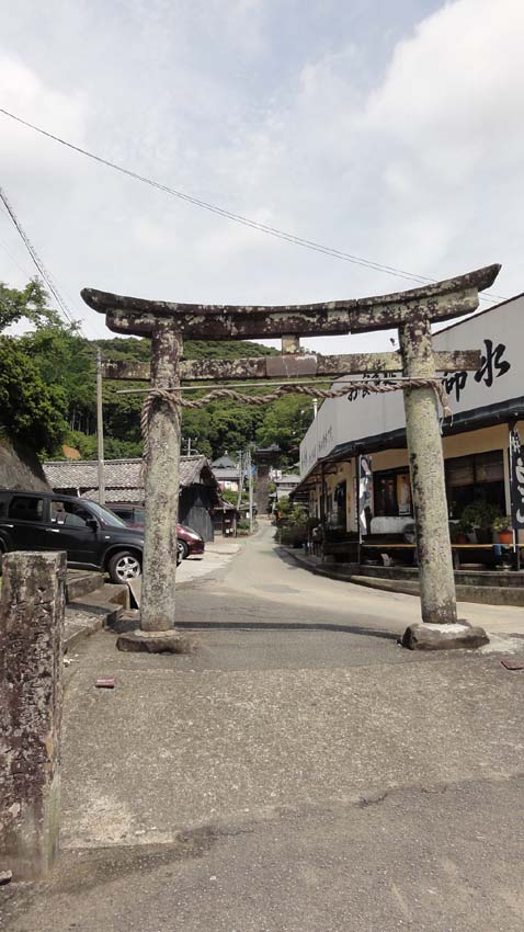 2015.6.15  四国遍路  夫婦二人旅  33日目  41番札所 龍光寺から43番札所 明石寺_c0237096_2334016.jpg