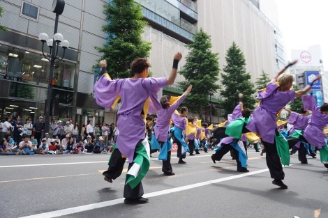 若い男性と女性とのコラボでの踊りでしょうか！_d0200811_12054223.jpg