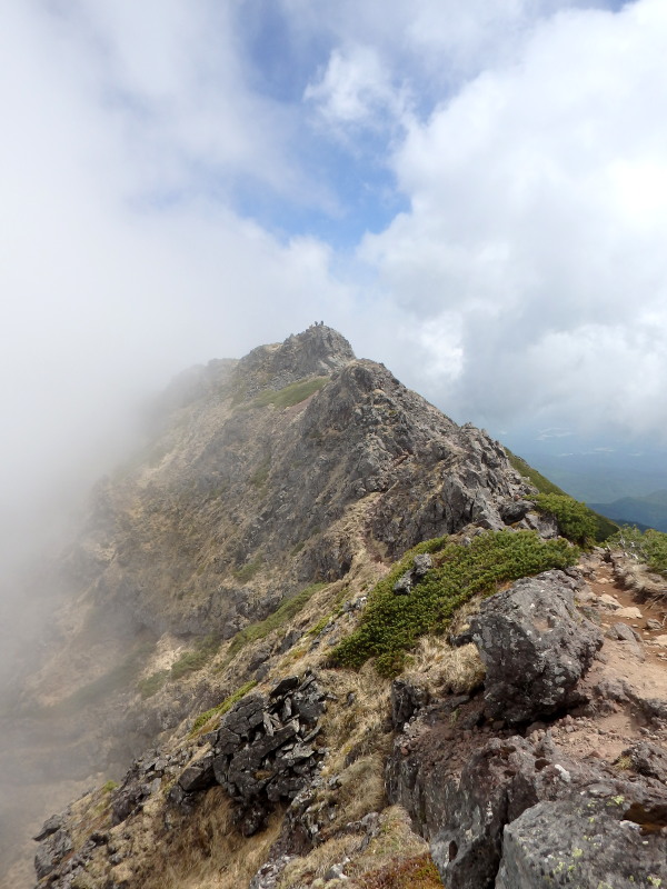 硫黄岳山荘から地蔵の頭@八ヶ岳_f0330321_232191.jpg