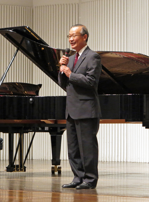 6・14石田・山本・諸田　ピアノトリオ・コンサートに５００人_c0014967_1348976.jpg