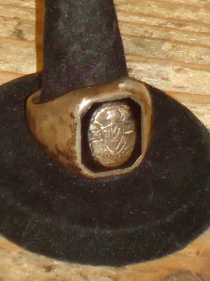 Antique Ring & necklace \"Free Mason\"_d0176398_19595326.jpg