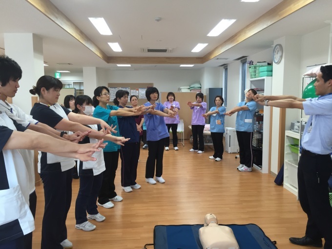 医療安全勉強会【BLS】_b0329026_21295982.jpg