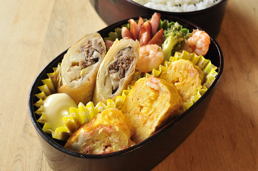 桜えびの玉子焼き弁当_b0171098_8391372.jpg