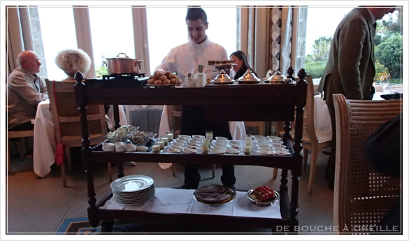Le Château Richeux : mai 2015 シャトーリシュー その2 お食事篇_d0184921_14354833.jpg