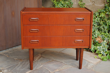 古い家具_c0215933_1383872.jpg