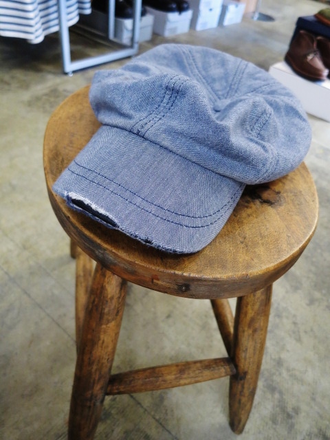 お久しぶりです。。。LACOSTE CAP です! お久しぶりです。。。LACOSTE HAT です!!_d0152280_17581774.jpg