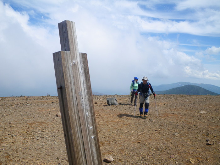 吾妻山・シモフリ新道からの一切経山 ～ ２０１５年６月１１日_f0170180_0112977.jpg