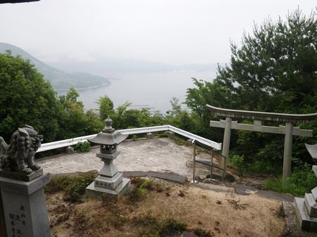 山上の神　山を降りた神_d0089494_11391598.jpg