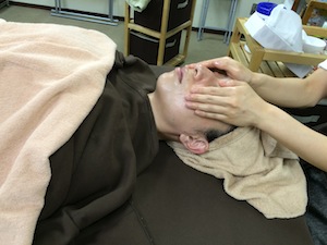 実技プラスのフェイシャル_a0191183_1527947.jpg