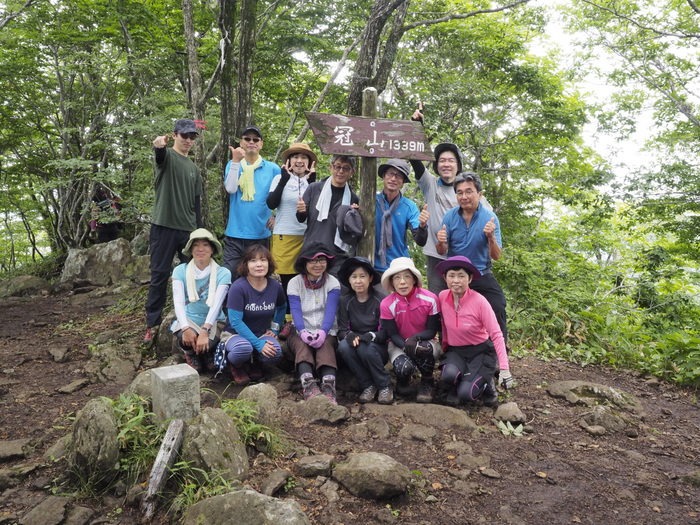 吉和冠山登山とオオヤマレンゲ_c0116915_0225396.jpg
