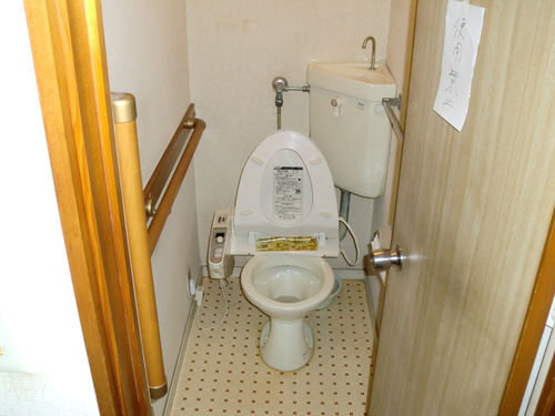佐伯区 F様邸・トイレ改修工事_d0125228_952159.jpg