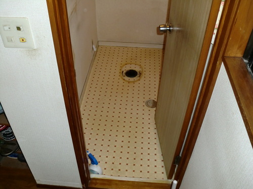 佐伯区 F様邸・トイレ改修工事_d0125228_9544568.jpg