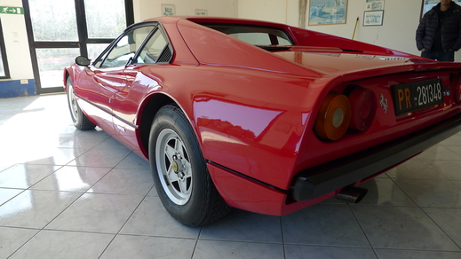 Value of Ferrari 308GTB _a0129711_213039.jpg