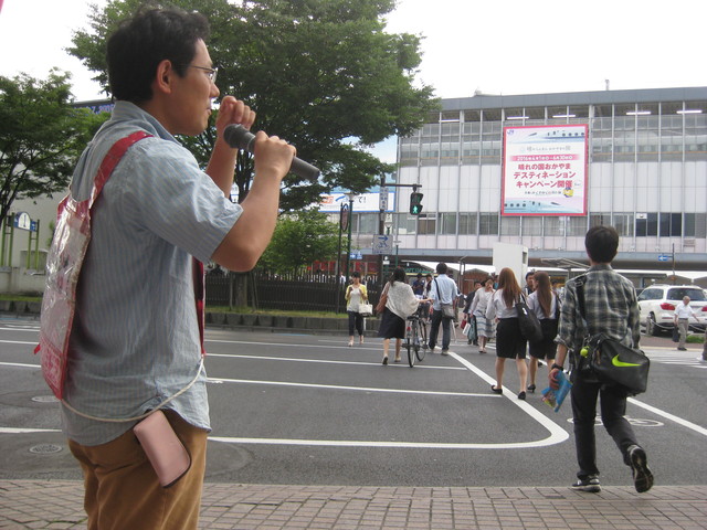 ６月２０日、岡山駅前で、安保関連法案反対！街頭宣伝_d0155415_0464764.jpg