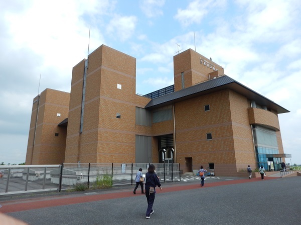 首都圏外郭放水路 地底探検ミュージアム 龍ｑ館 Dewi Coffee 375