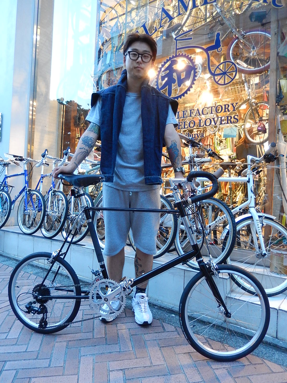 6月23日　渋谷　原宿　の自転車屋　FLAME bike前です_e0188759_19132721.jpg