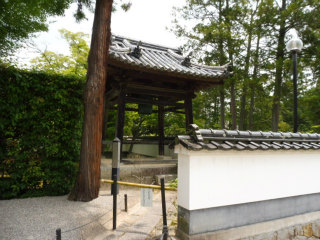 井山宝福寺_e0046477_6103170.jpg