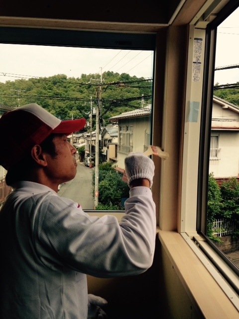 ロフト階段の手摺の高さ_b0349892_05425392.jpg