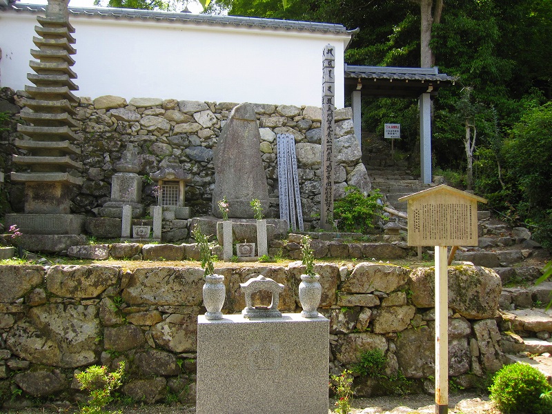 明智光秀の菩提寺【西教寺】(滋賀県大津市坂本)20150522_e0237645_1659331.jpg