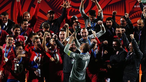 セルビアU-20代表、ワールドカップ優勝！_a0010884_2115872.jpg