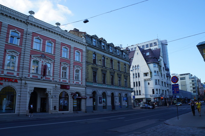 e0241093_10639.jpg