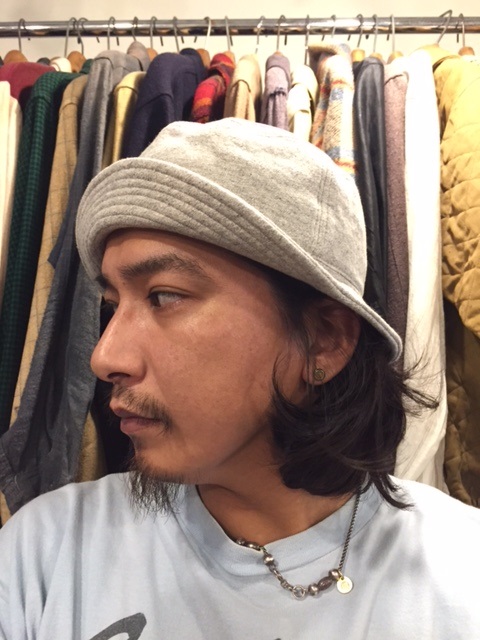 SKETCH HAT_d0121303_2114970.jpg