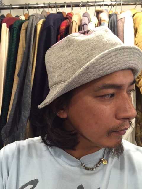 SKETCH HAT_d0121303_212634.jpg