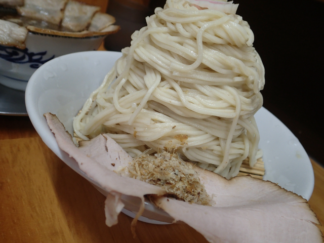 やはり青森と言えば煮干しラーメン　①　－青森県青森市－_f0149209_21443945.jpg