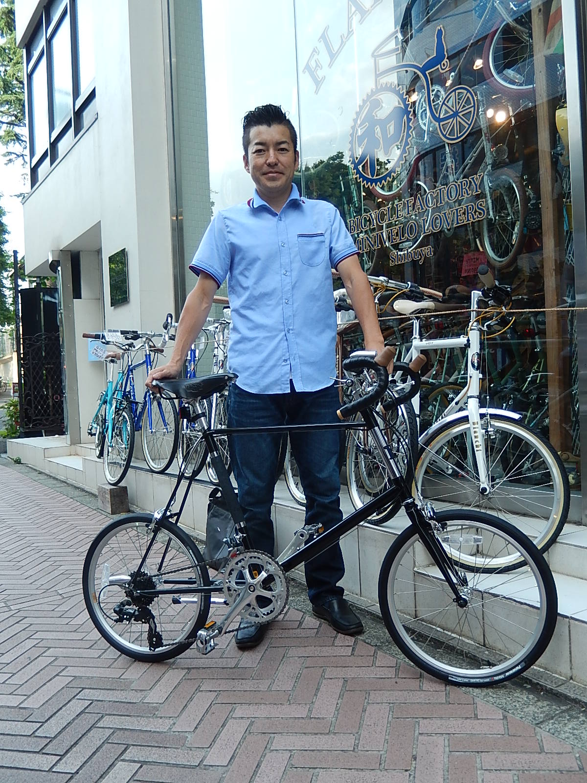 6月25日　渋谷　原宿　の自転車屋　FLAME bike前です_e0188759_1723079.jpg