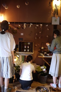 3日+1日=「あじさい展」ハクトヤ+Blue Bird_f0226293_2155492.jpg