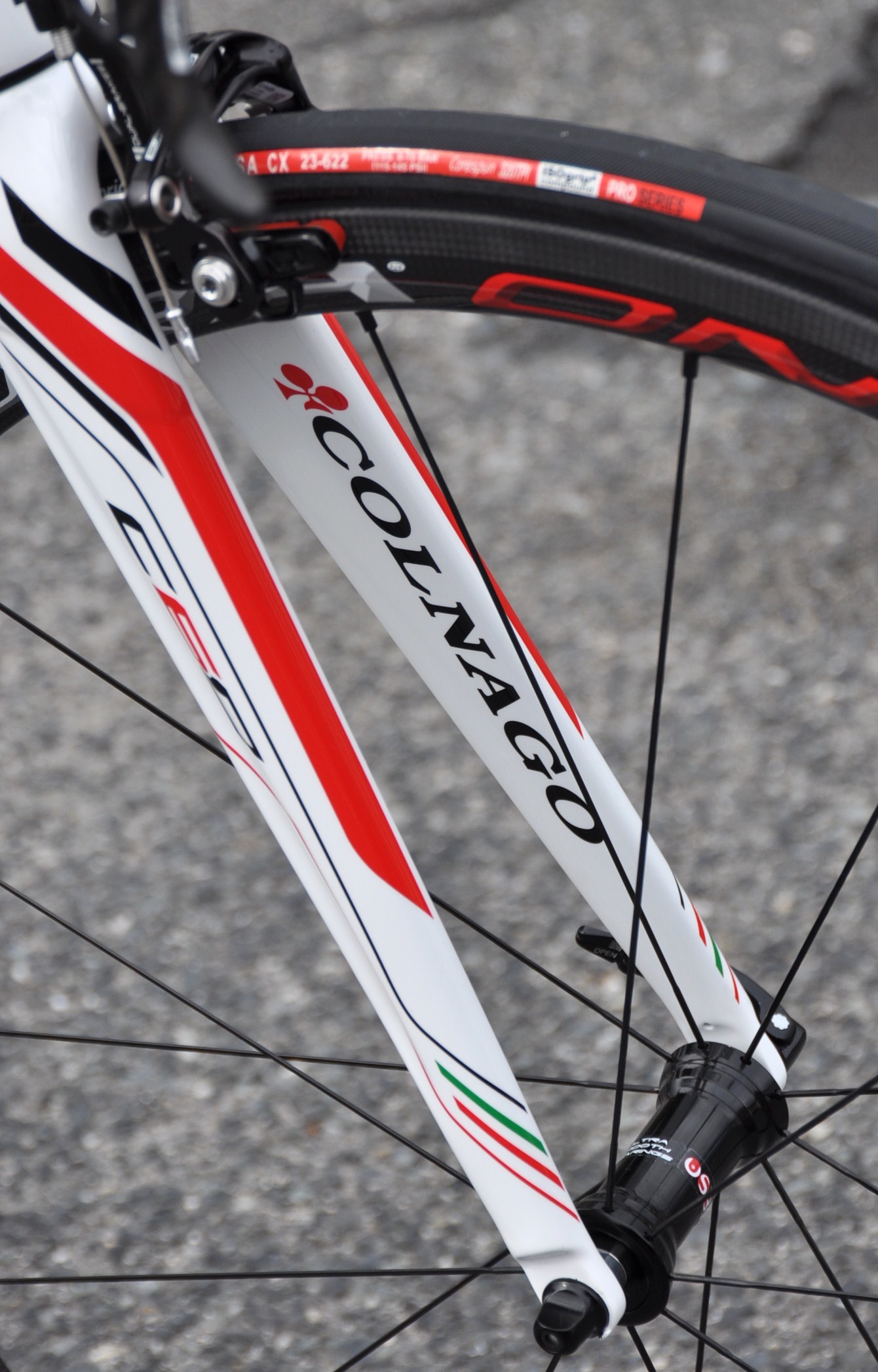 COLNAGO  C60  レースホワイト_b0246207_07113180.jpg