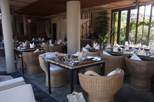 Safka Restaurant & The Terrace @ The Griya Villas& Spa, Amed (’15年春版)_f0319208_2382389.jpg