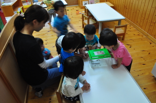 森の子クラスの様子_a0323443_21501127.jpg