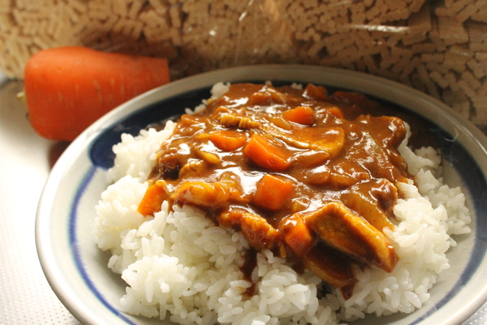 無駄にカレー。_d0164343_1625860.jpg