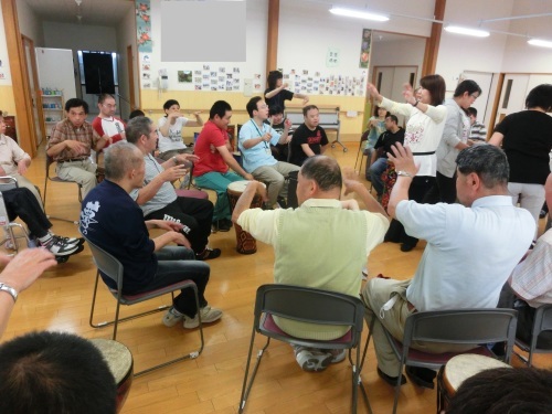 魂の響き！ドラムサークル！_c0350752_17314007.jpg