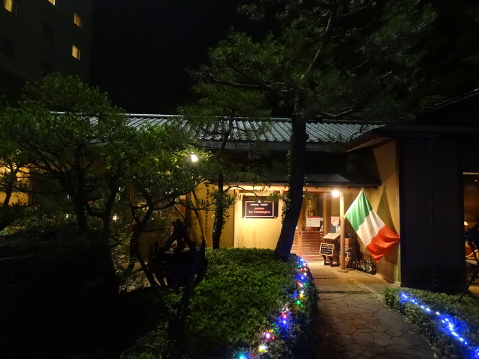 f0036857_8471015.jpg