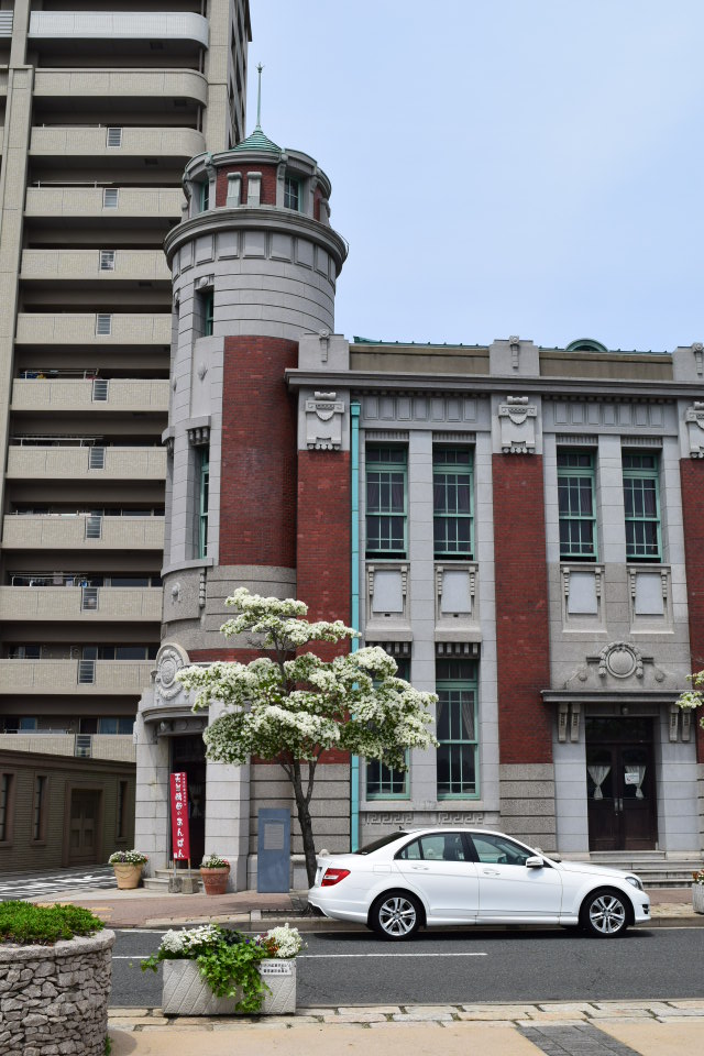 福岡県北九州市若松の旧古河鉱業若松ビル(大正モダン建築再訪)_f0142606_7433668.jpg