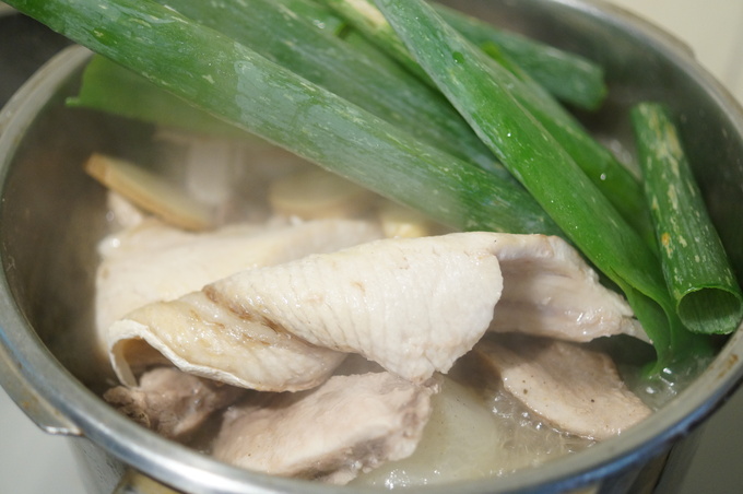 続・２０日の晩酌メインメニュー①【鰤アラ大根煮】_b0033423_1139782.jpg