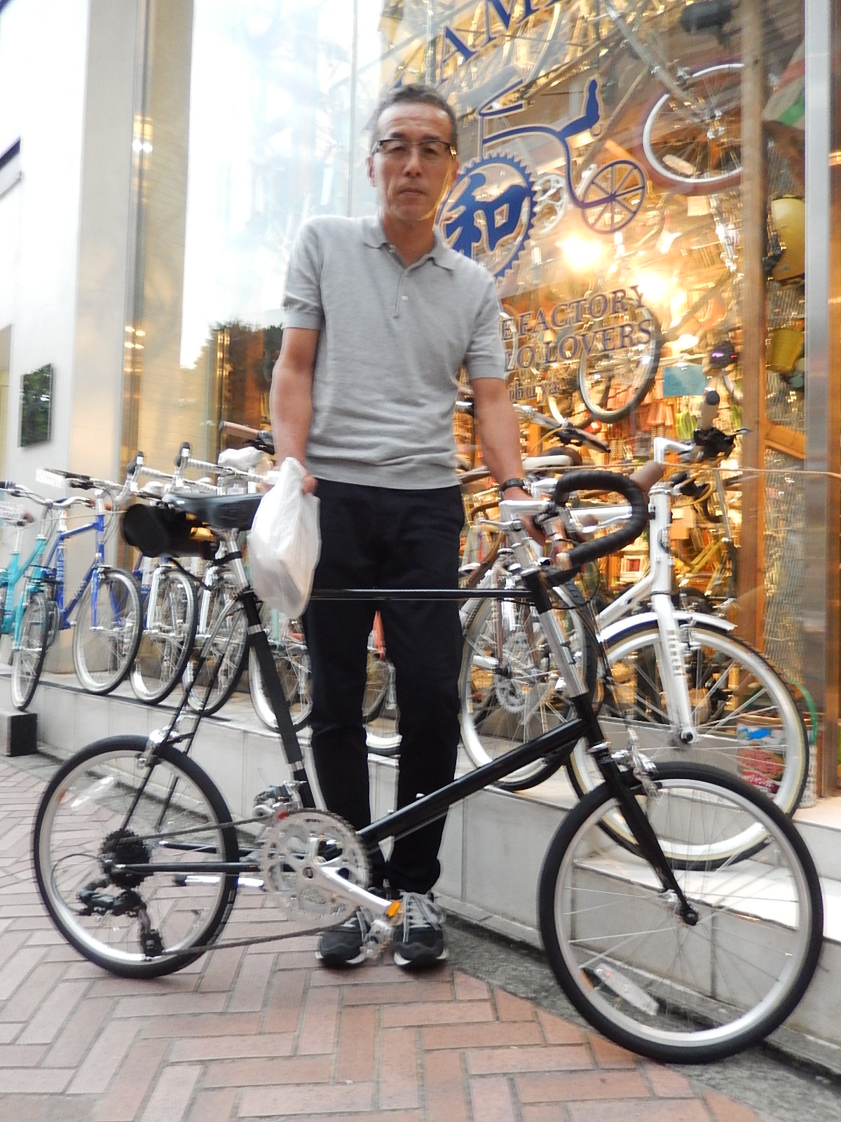 6月27日　渋谷　原宿　の自転車屋　FLAME bike前です_e0188759_19441897.jpg