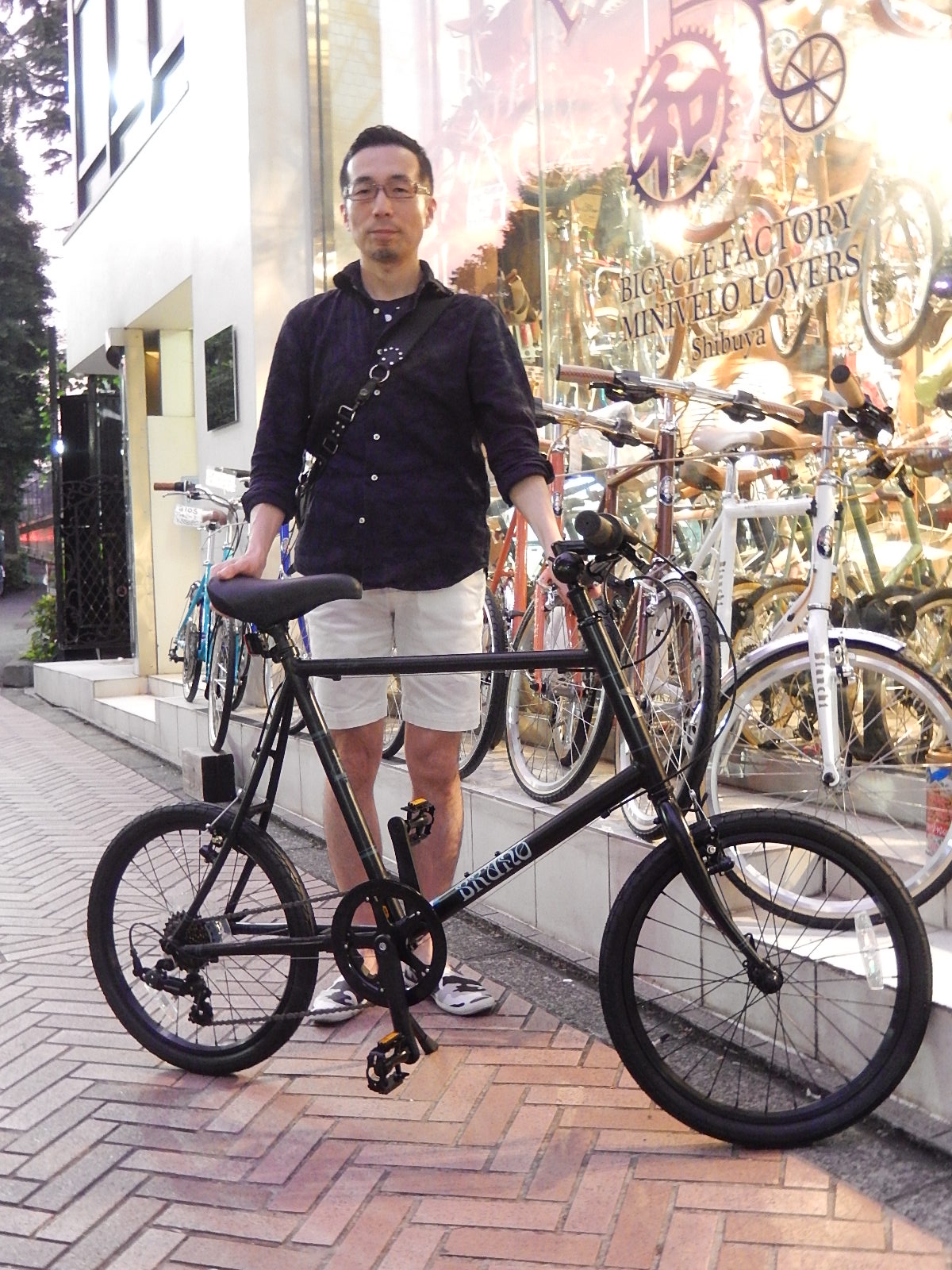 6月27日　渋谷　原宿　の自転車屋　FLAME bike前です_e0188759_19484244.jpg