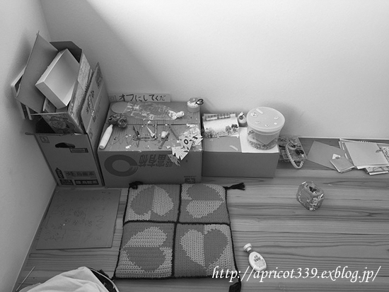 長女の部屋の模様替え1_c0293787_11421279.jpg