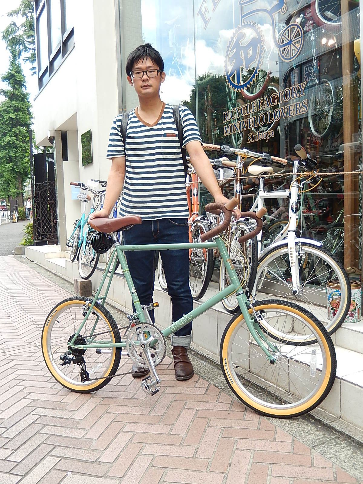 6月28日　渋谷　原宿　の自転車屋　FLAME bike前です_e0188759_1834829.jpg