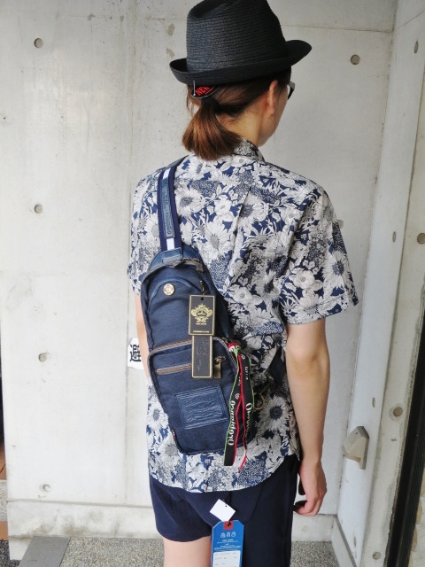 季節IN!しましたネ。。。LIBERTY柄 S/S SHIRTS (Newhaven) By SOUND MAN_d0152280_15143228.jpg