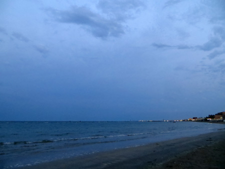 浜に集うリミニの夕べ_f0234936_711134.jpg