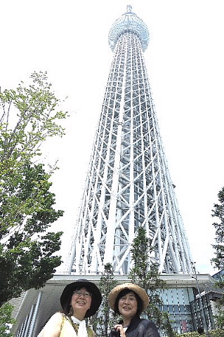 スカイツリー、あれから……。_b0141773_2345518.jpg