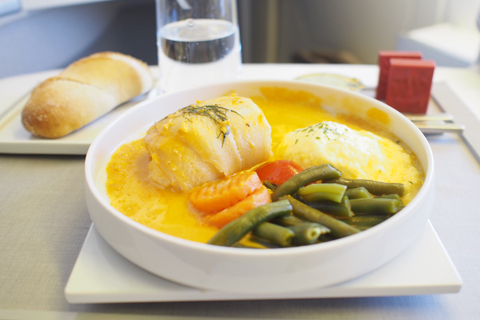 Air France新ビジネスクラスのお食事。_d0063314_2141142.jpg