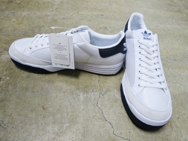 海外adidas の不朽の名品:ROD LAVER 本当に久々の復活入荷です(^^♪_d0152280_5533739.jpg