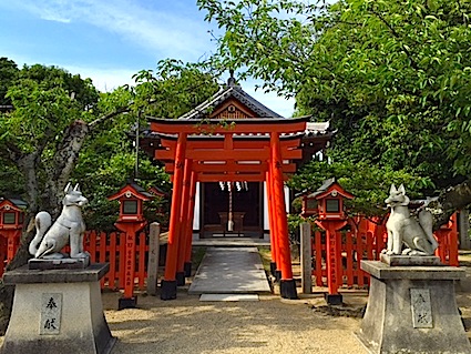 ヤマトタケル ㉒ 孫の応神天皇 〜 誉田八幡宮_a0300530_15495931.jpg