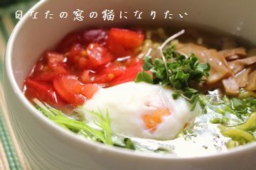 塩ラーメンサラダ風deランチとスピッツのあの曲_c0360539_21050910.jpg