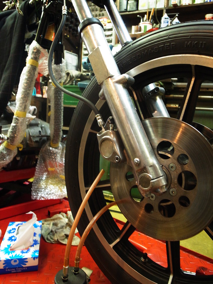 1978FXE1200 ブレーキ周り組み立て : Vintage motorcycle study 1978FXE1200 ブレーキ周り組み立て : Vintage motorcycle study